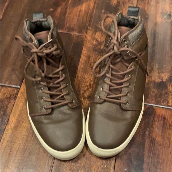 Vans Leather Hi Top Sneakers Excellent Condition